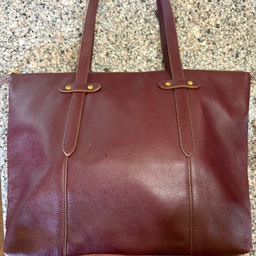 Fossil Tote Bag